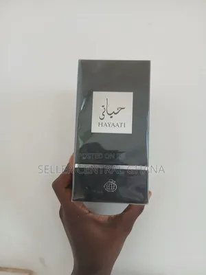 Hiyaati Perfume