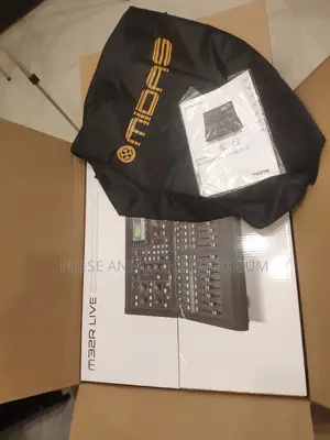 Midas M32r Live 40-channel Digital Mixer