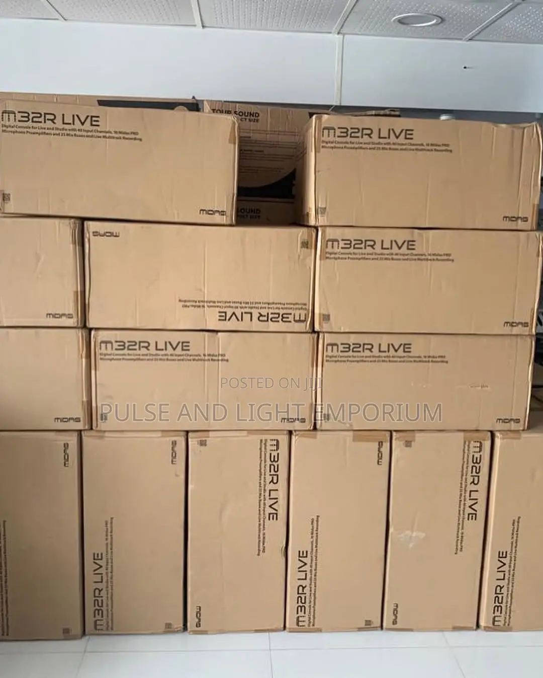 Midas M32r Live 40-channel Digital Mixer