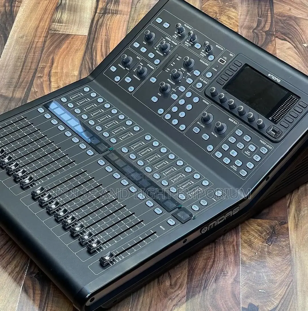 Midas M32r Live 40-channel Digital Mixer