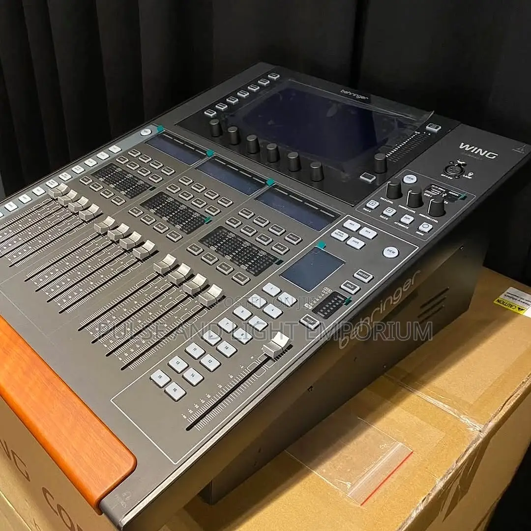 Behringer Wing Compact 48-Channel Digital Mixer