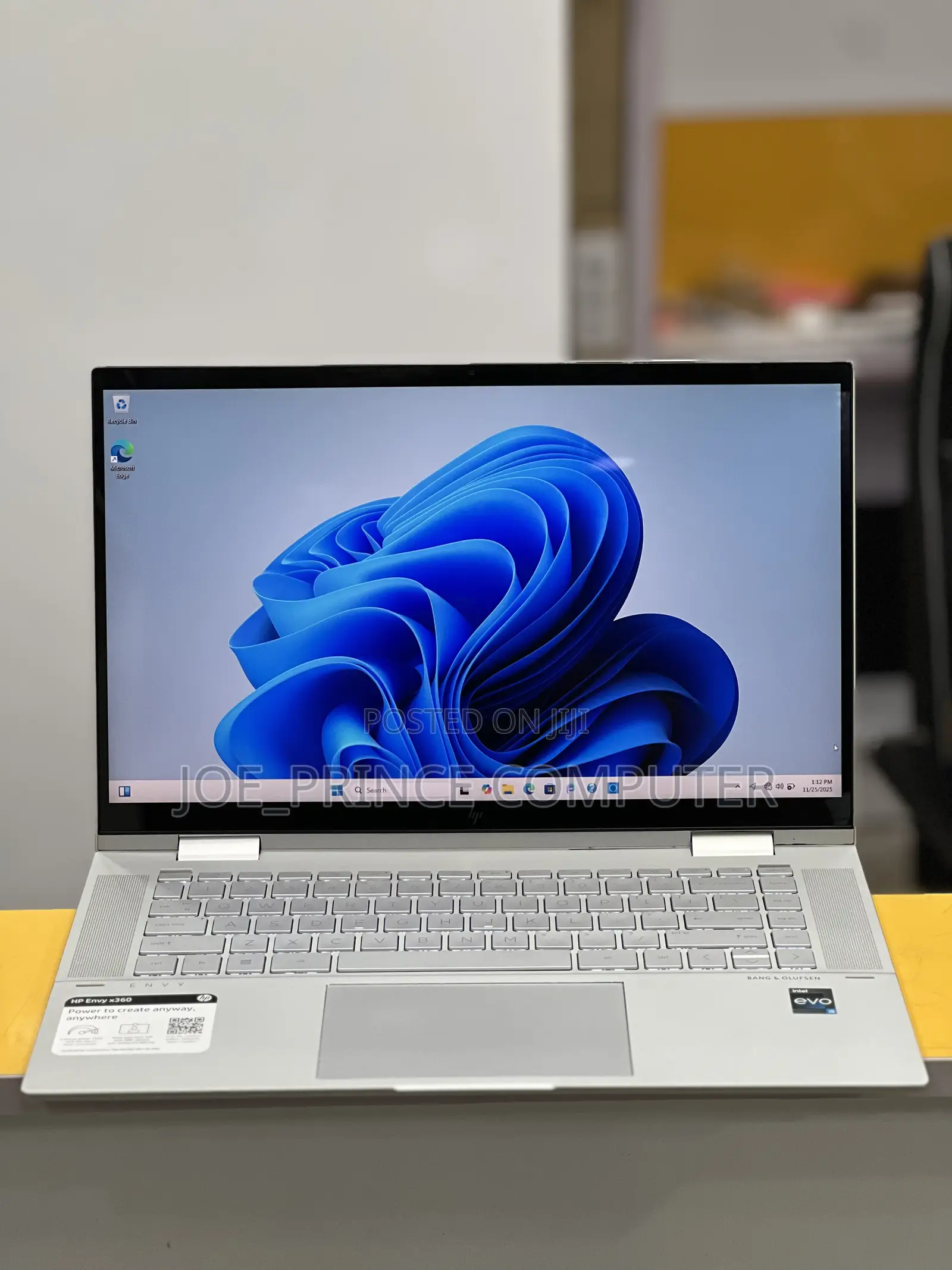 Laptop HP Envy X360 Convertible 15 Es2xx 8GB Intel Core I5 SSD 256GB