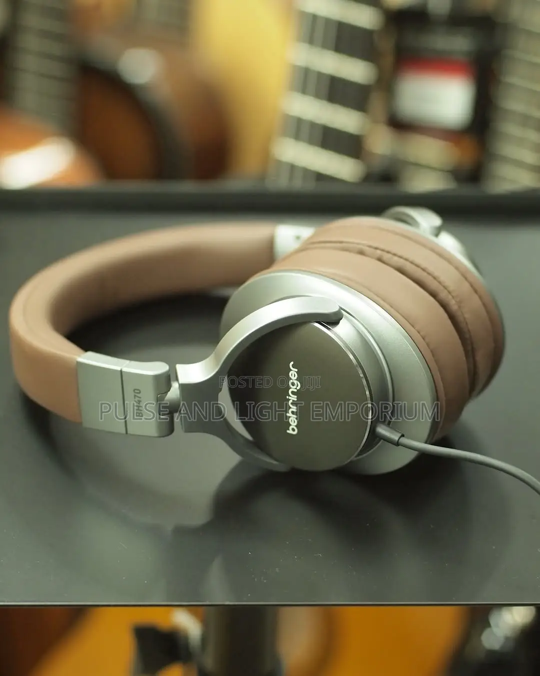 Behringer Bh470 Studio Monitoring Headphones