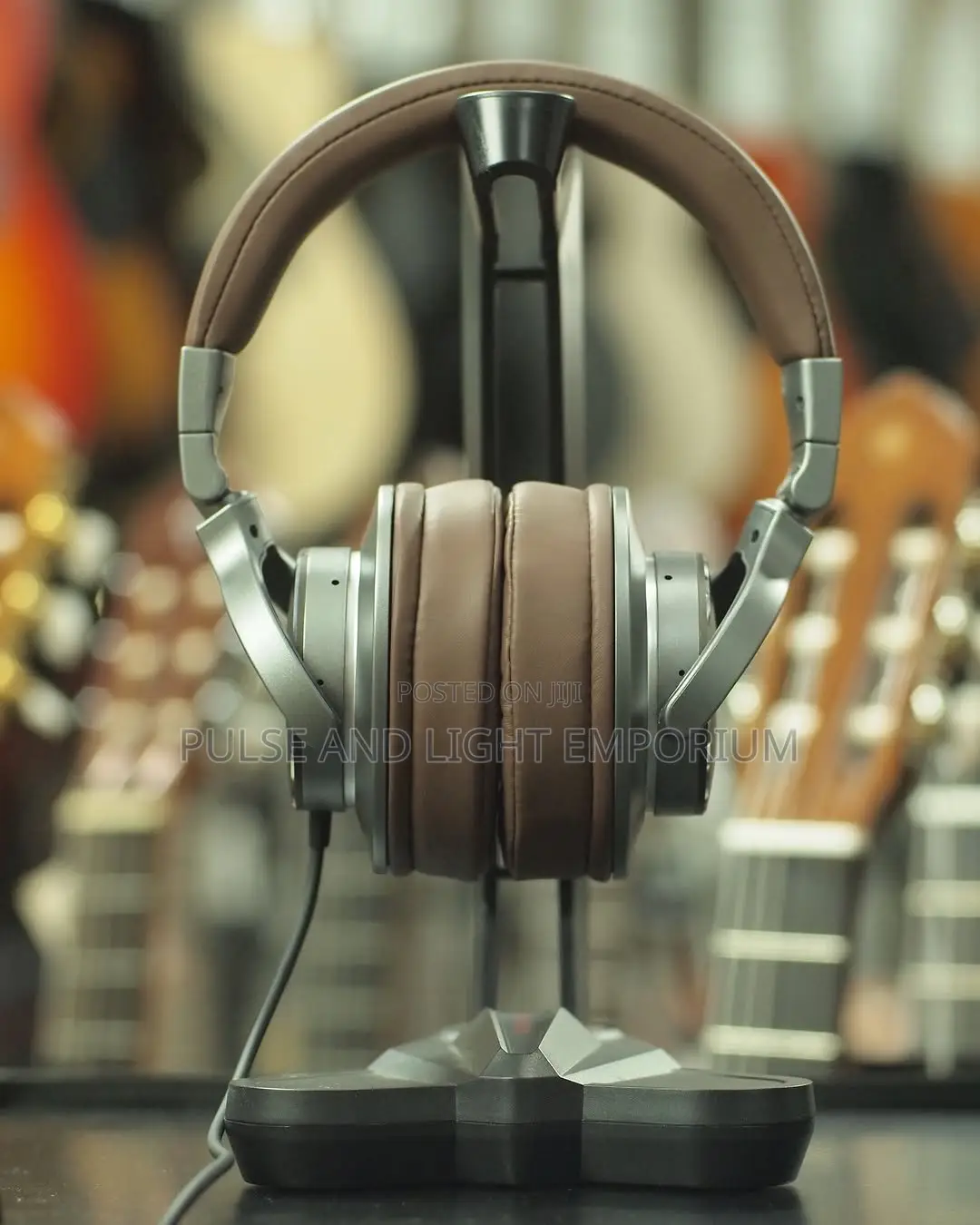 Behringer Bh470 Studio Monitoring Headphones