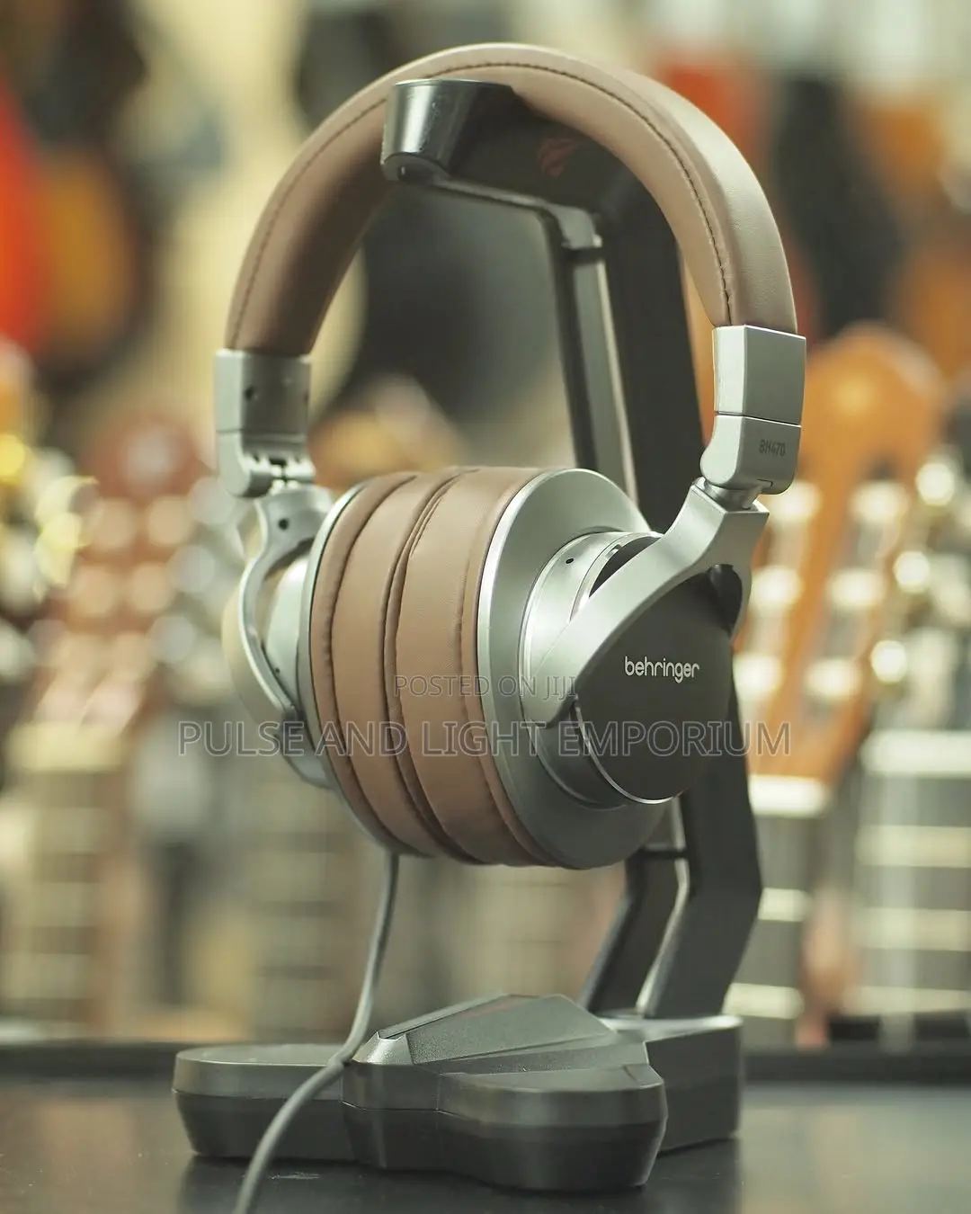 Behringer Bh470 Studio Monitoring Headphones