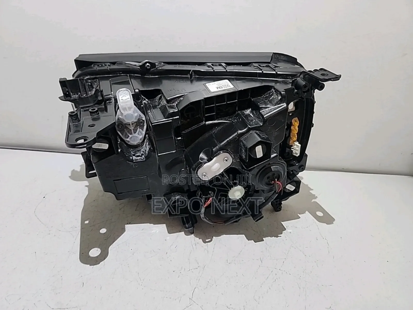 2024 2025 Toyota Land Cruiser Passenger Rh Side Triple Led Headlight