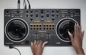 Pioneer Dj Ddj-rev1 2-deck Serato Dj Controller