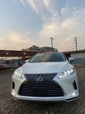 Lexus RX 2022 White