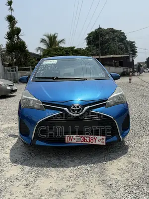 Toyota Yaris LE Hatchback 3dr 2016 Blue