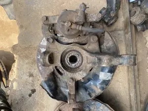 Toyota Corolla 09/2010/2011/2012/2013/2014/2015/2016/2017 Front Hub