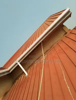 Gutter for Story Building