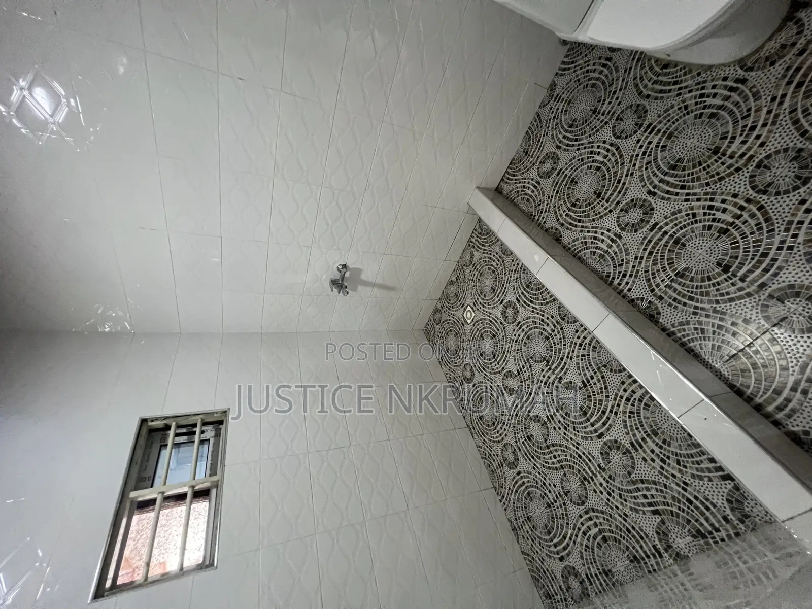 1bdrm Apartment in Mr Justice Estate, Old Barrier for rent