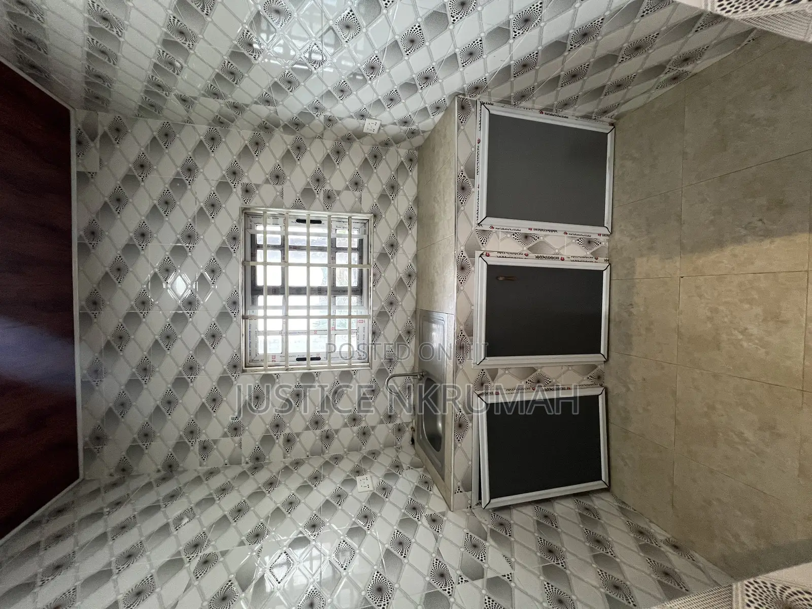 1bdrm Apartment in Mr Justice Estate, Old Barrier for rent