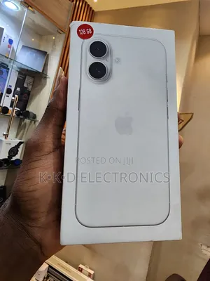 New Apple iPhone 16 128 GB White