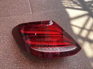 Mercedes-Benz E300 2017 Tail Light
