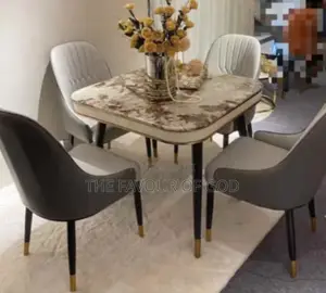 Well Polished 4seater Dining Set