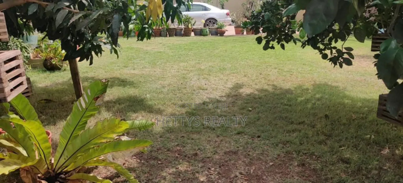 4bdrm House in Ablorh Adjei for sale