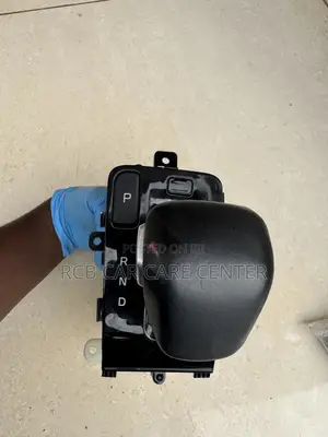 Kia Stinger Electronic Gear Selector