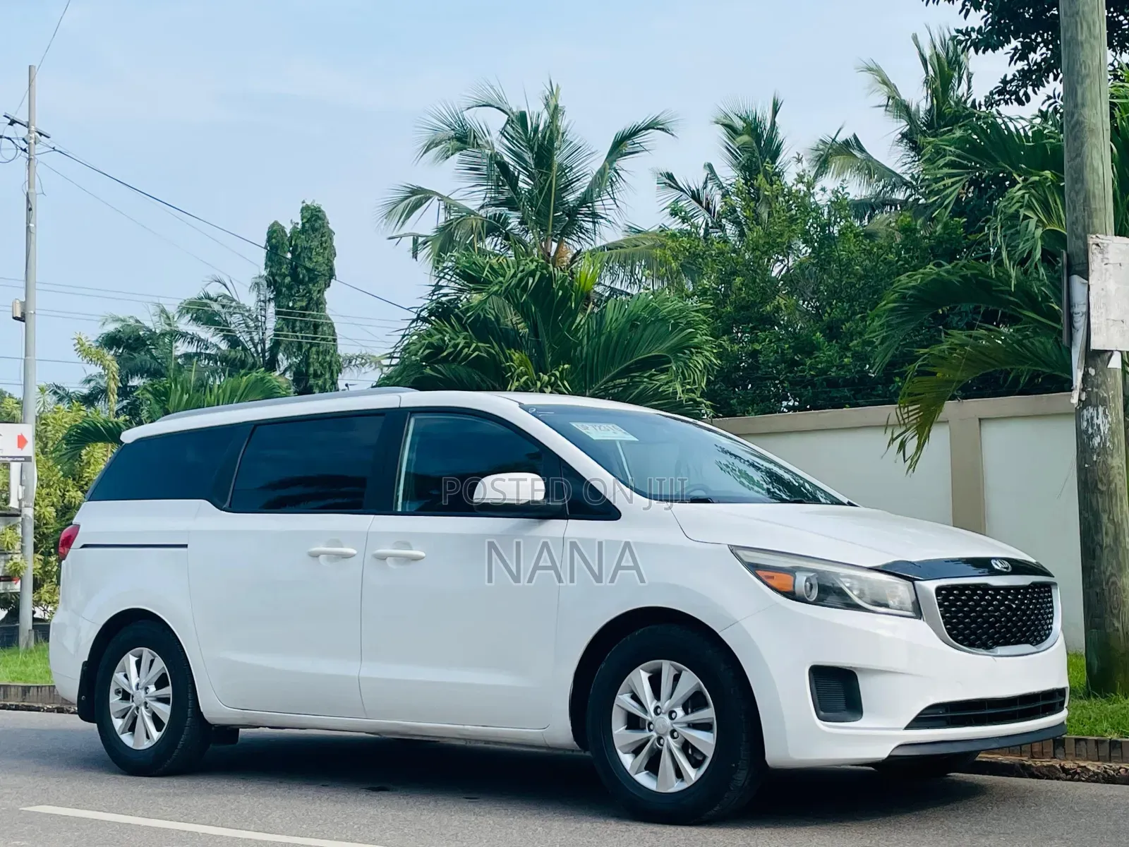 Kia Sedona LX 4dr Minivan (3.3L 6cyl 6A) 2015 White