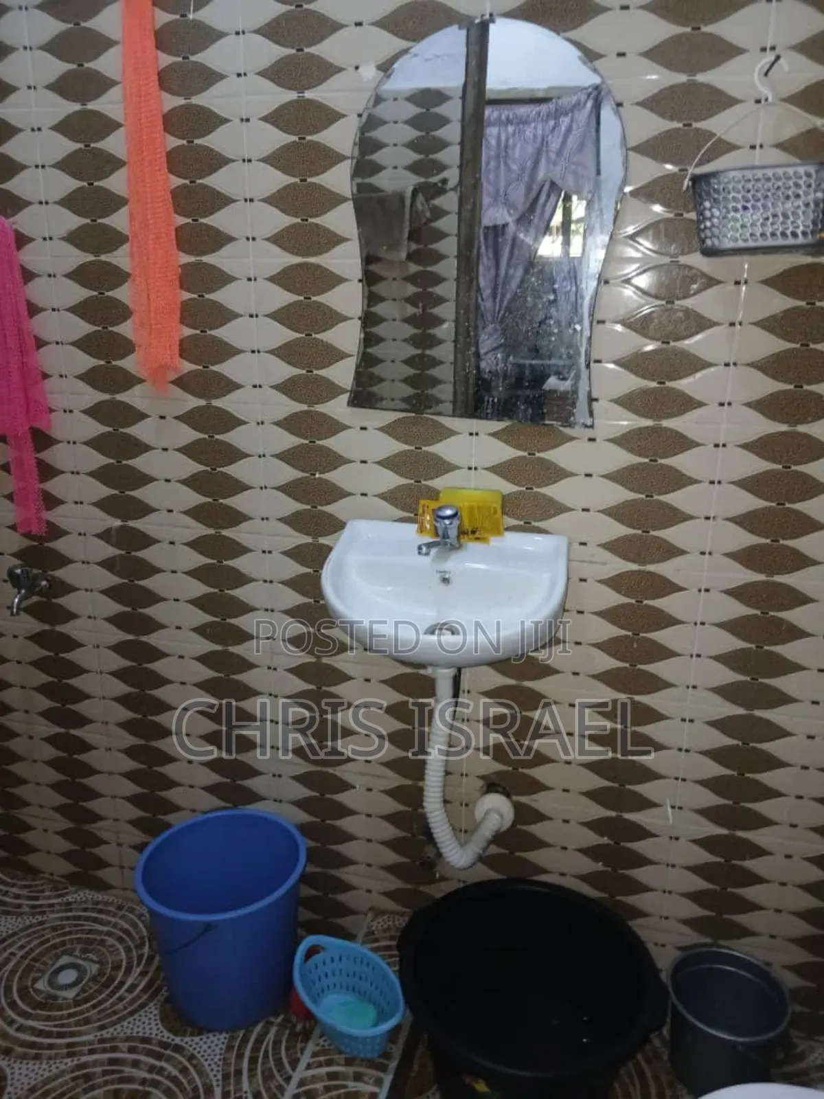 1bdrm Room & Parlour in Oyibi Benarpat for rent