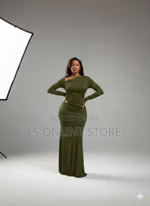 Plain Dress