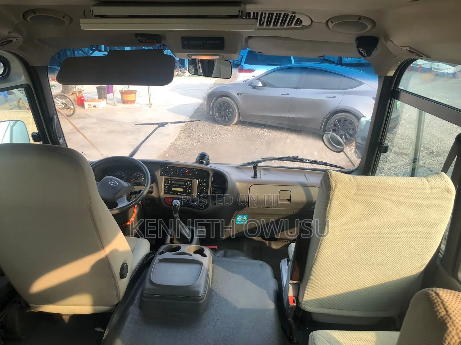 Hyundai County 2019 Grey