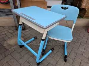 Adjustable Kids Desk and Chair Set