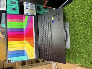 Laptop HP Omen 17-An188nr 40GB Intel Core I9 SSD 1T