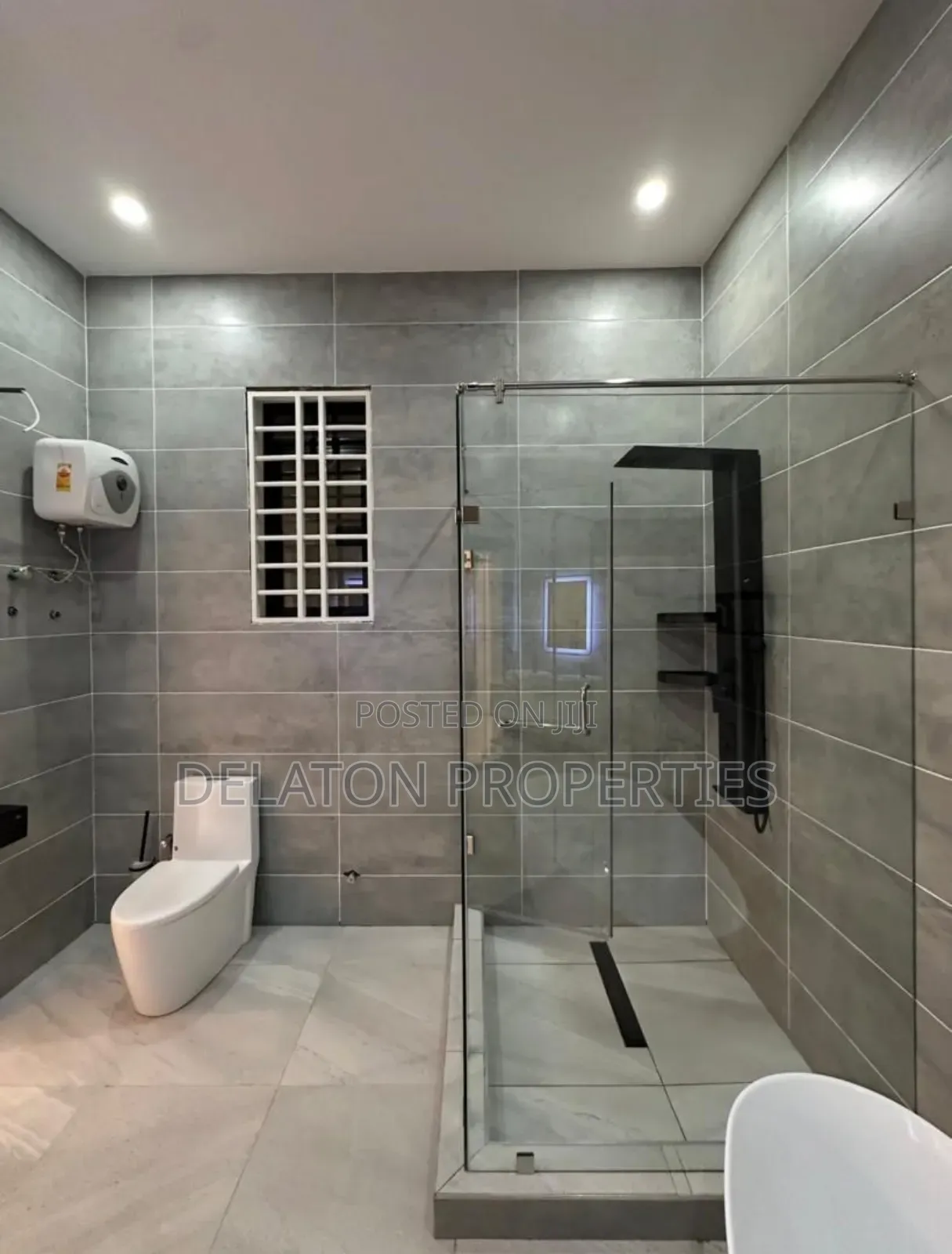 3bdrm House in East Legon for sale