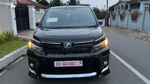 Toyota Voxy 2015 Black