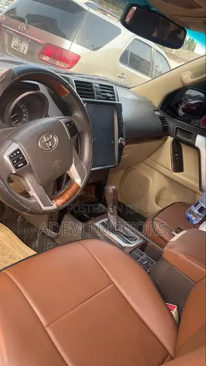 Toyota Land Cruiser Prado 2015 Black