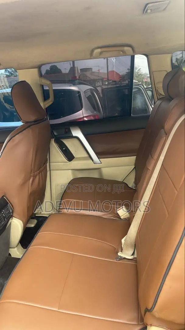 Toyota Land Cruiser Prado 2015 Black