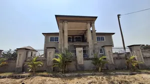 6bdrm House in K Fuseini Estate, Kumasi Metropolitan for sale