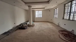6bdrm House in K Fuseini Estate, Kumasi Metropolitan for sale