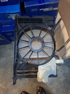 Corolla Radiator Fan Case 2014,2015,2016,2017,2018
