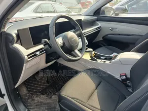 New Hyundai Tucson SE 2024 White