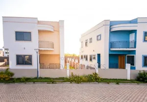 4bdrm House in Adenta for sale