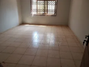 3bdrm Apartment in Ofankor for rent
