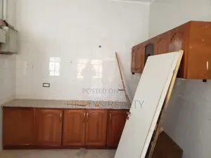 3bdrm Apartment in Ofankor for rent