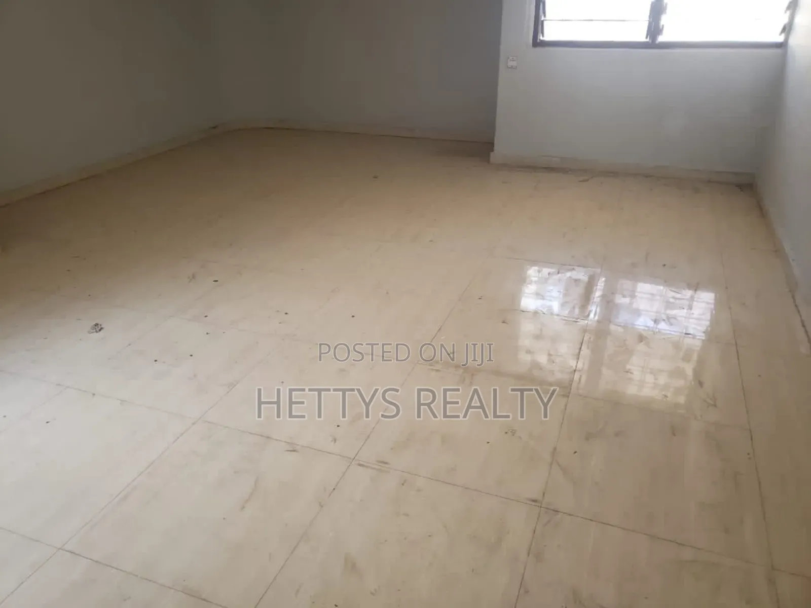 3bdrm Apartment in Ofankor for rent