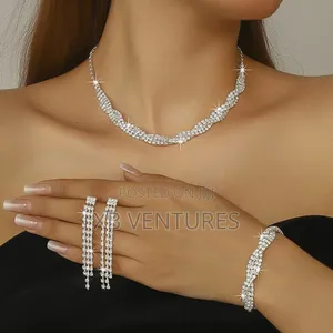Bold Look Jewelry Set Bracelet Necklace Stud Earringsg