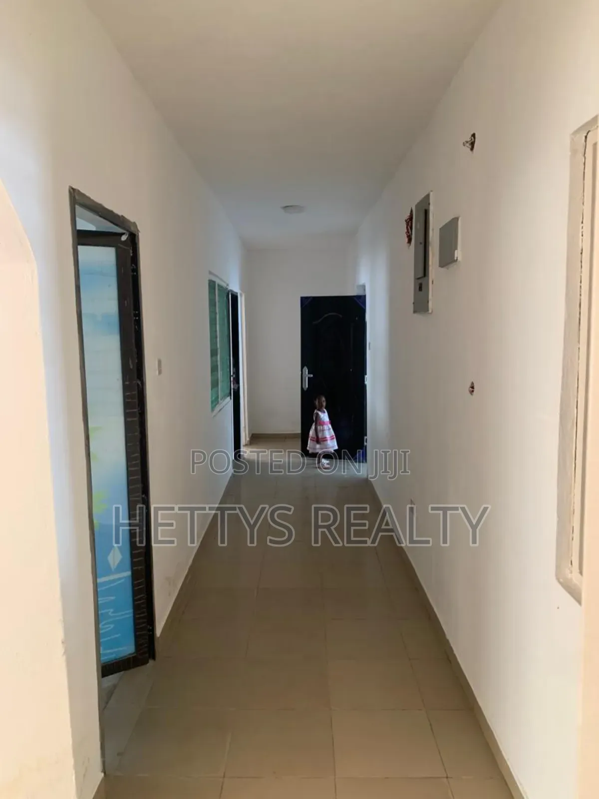 4bdrm Apartment in Adenta for rent