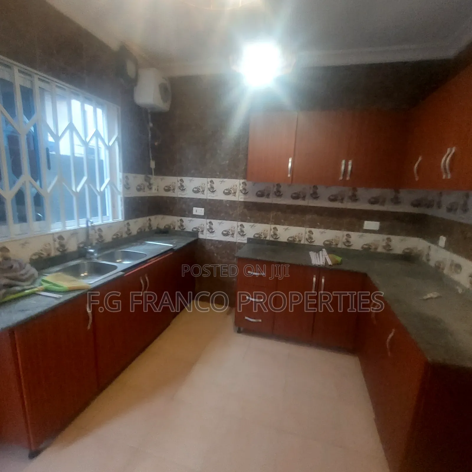 3bdrm House in Kg Franco Properties, Spintex for rent