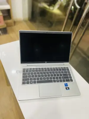 New Laptop HP ProBook 440 G9 8GB Intel Core i5 SSD 256GB