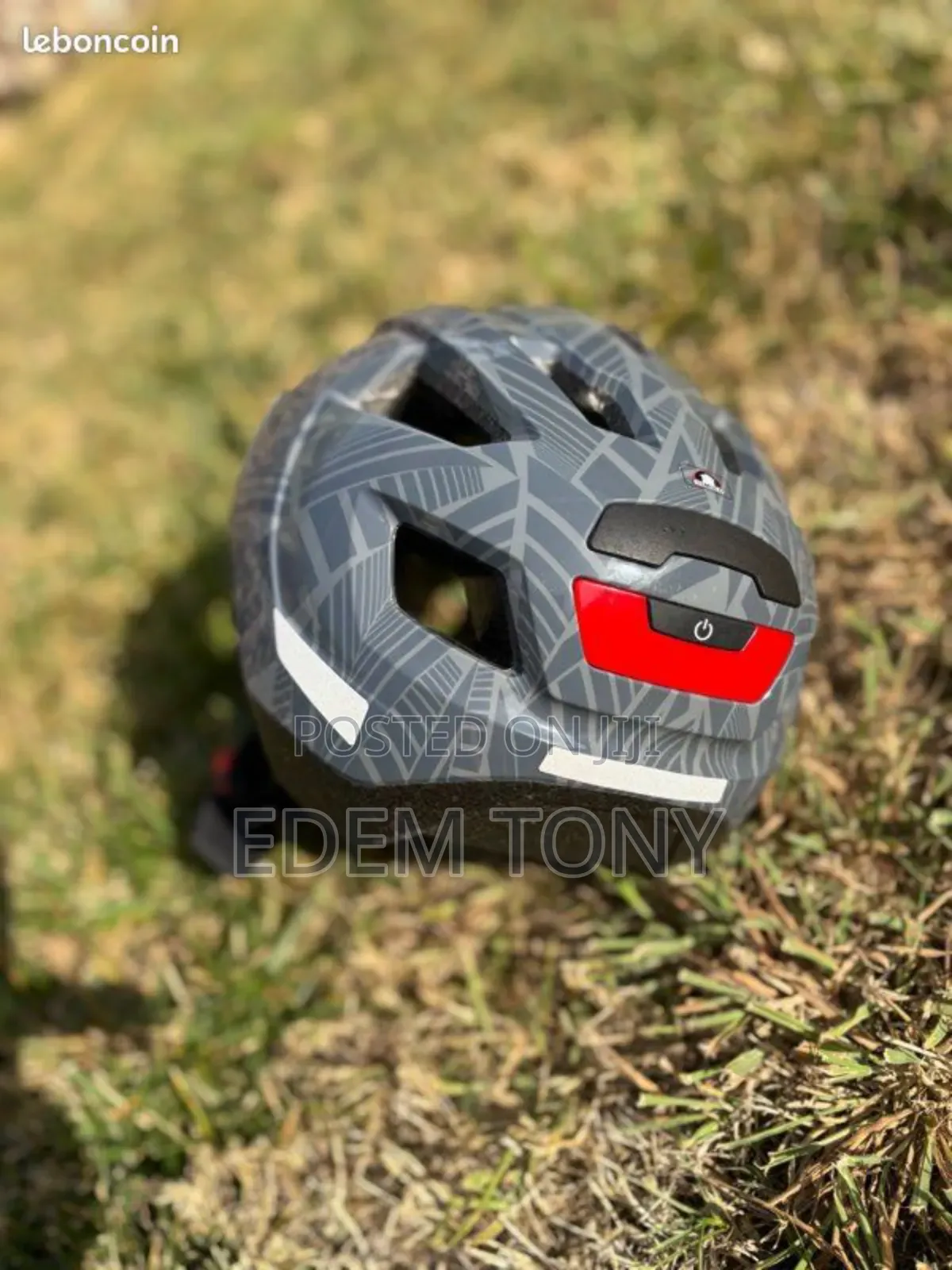 Crivit KIDS Bicycle Helmet-With Back Led Light