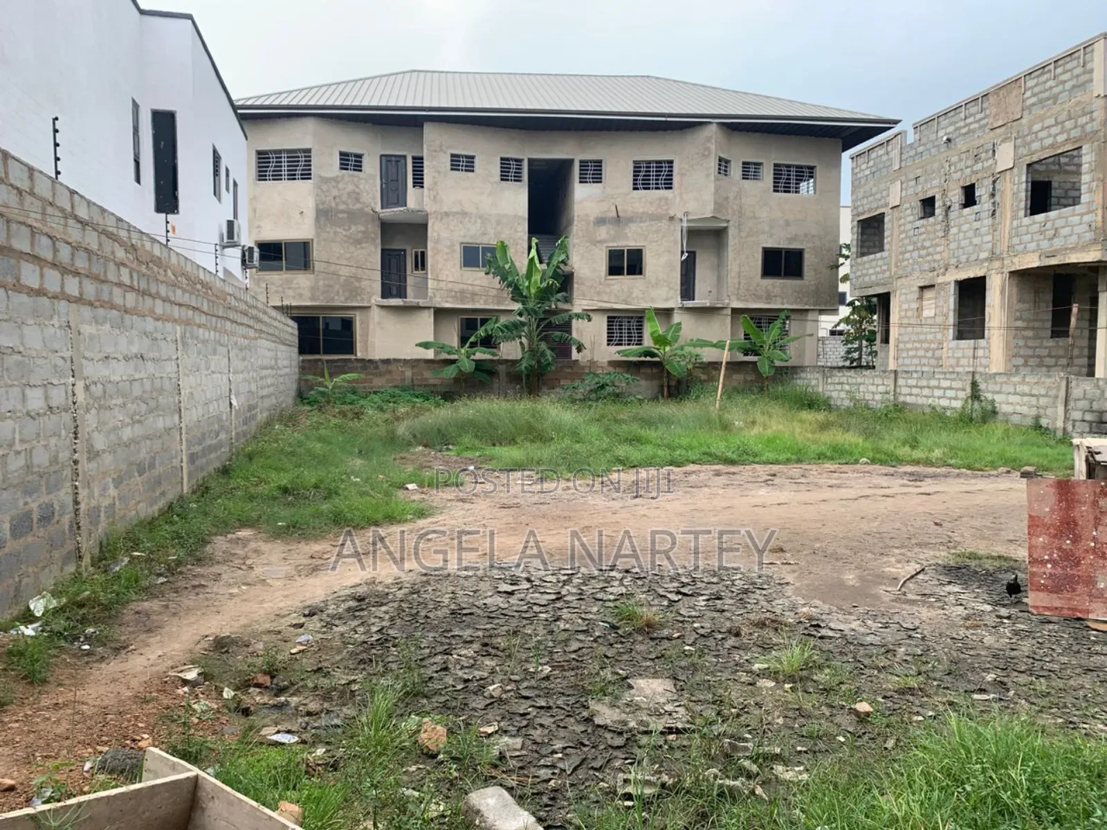 Titled One Plot at Atomic, Close to Pillar 2