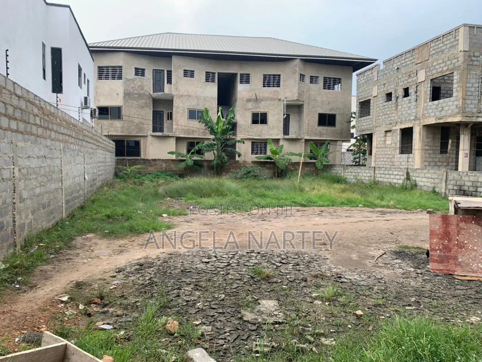 Titled One Plot at Atomic, Close to Pillar 2