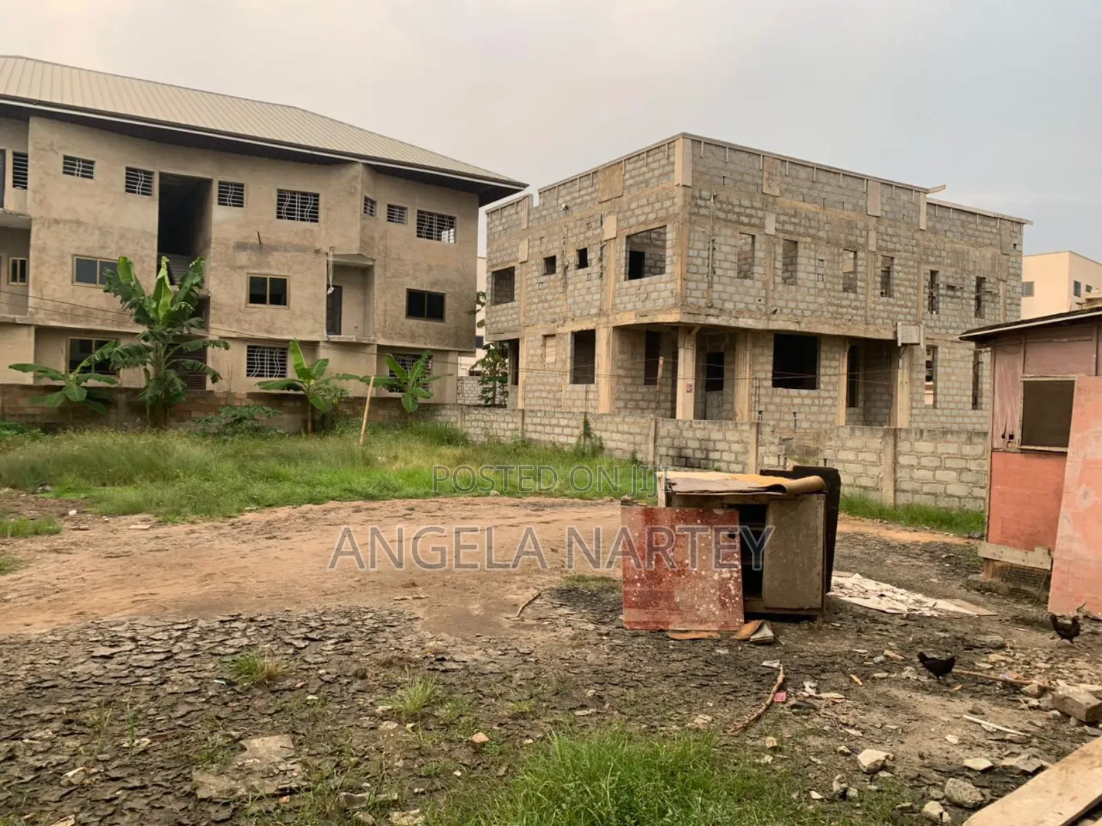 Titled One Plot at Atomic, Close to Pillar 2