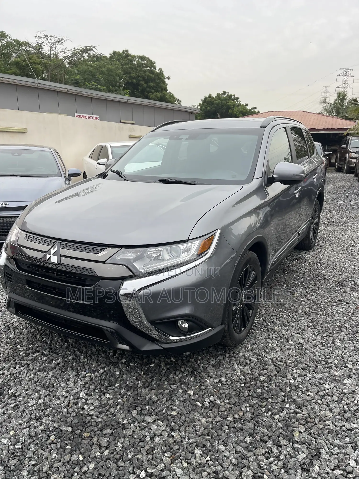 Mitsubishi Outlander 2020 Gray