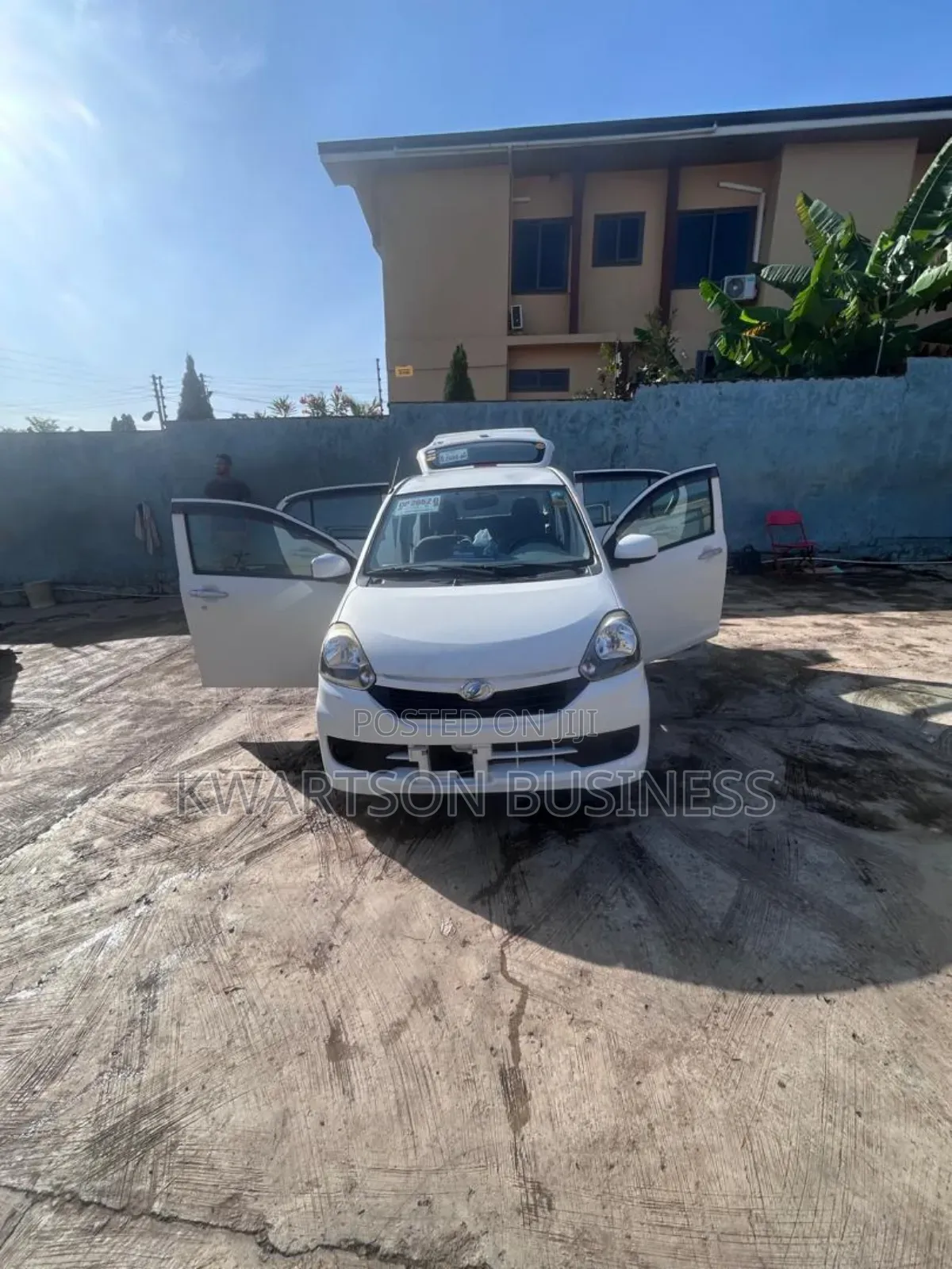Daihatsu Mira 2014 White